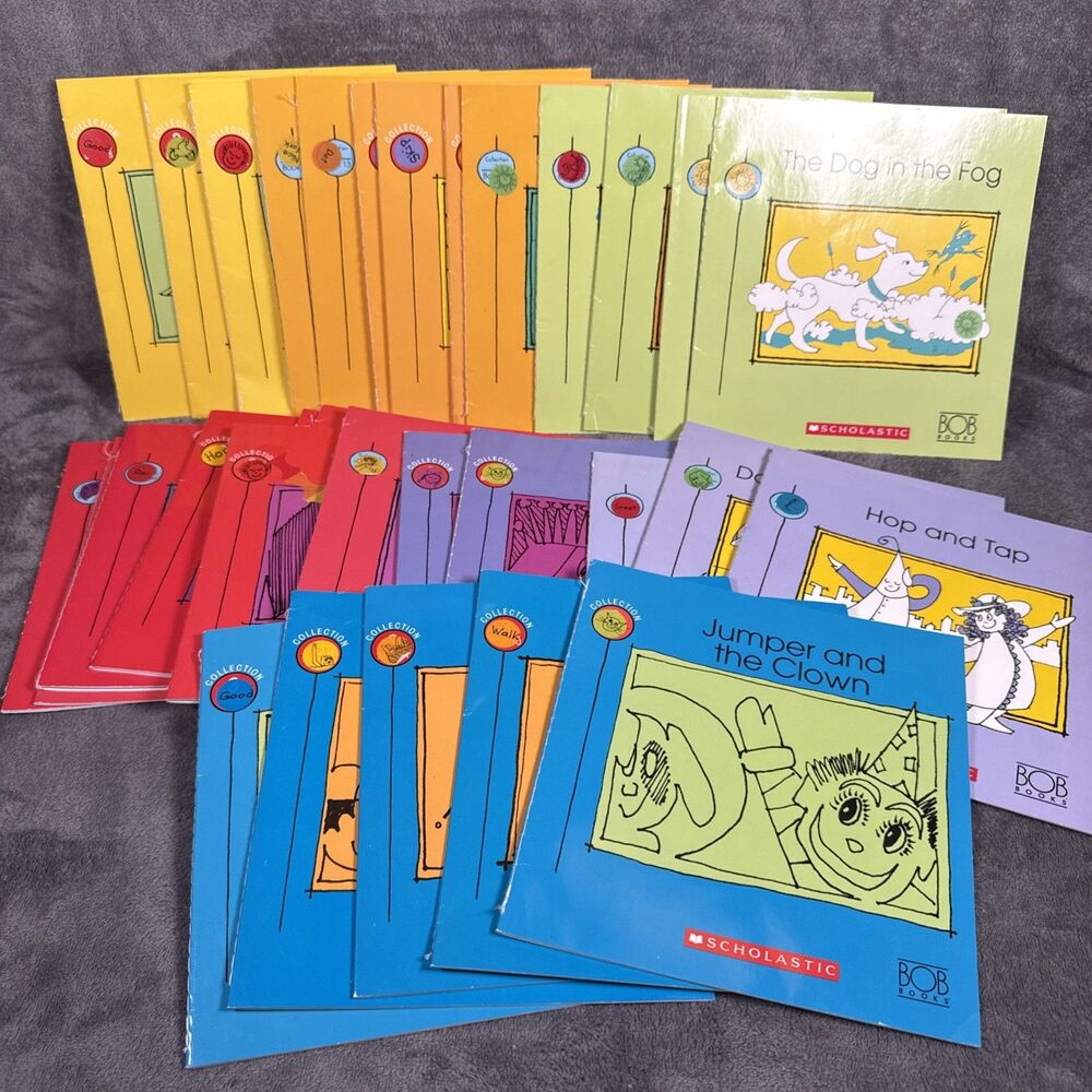 Bob Books Reading Readiness & Starting to Read Phonics Books Lot of 32 Paperback